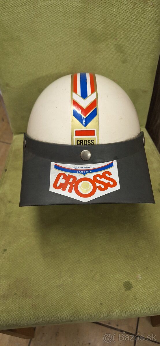 Prilba casida cross. - 4