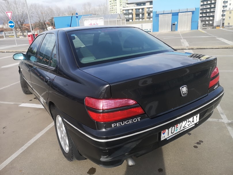 Peugeot 406 2,2 hdi - 4