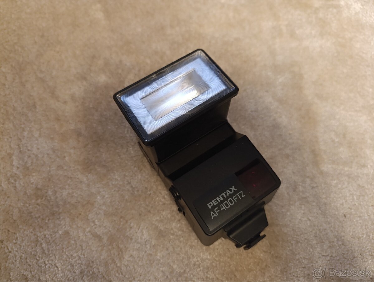 Pentax set 2 objektívov a blesk - 4