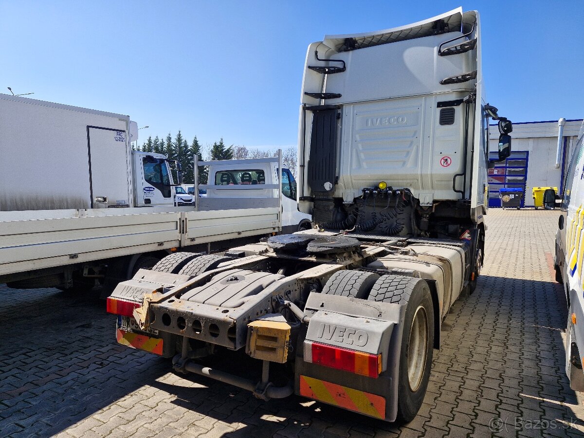Predám Iveco Stralis nepojazdné - 4