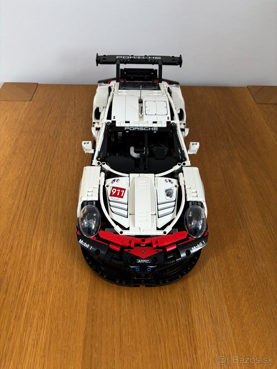 LEGO Technic 42096 Porsche 911 RSR - 4