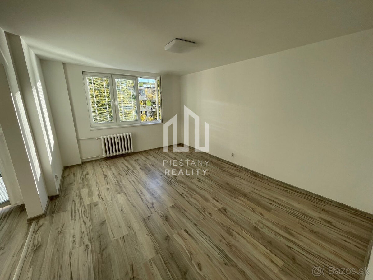 Na prenájom 3-izbový byt pri Kocke, Piešťany - 4