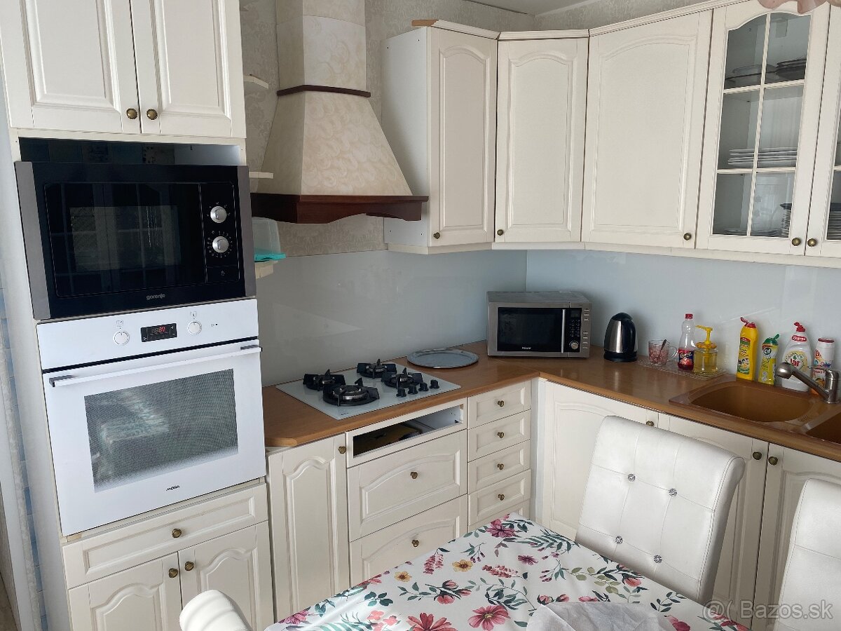 Prenájom samostatnej izby v byte v Lučenci - 4