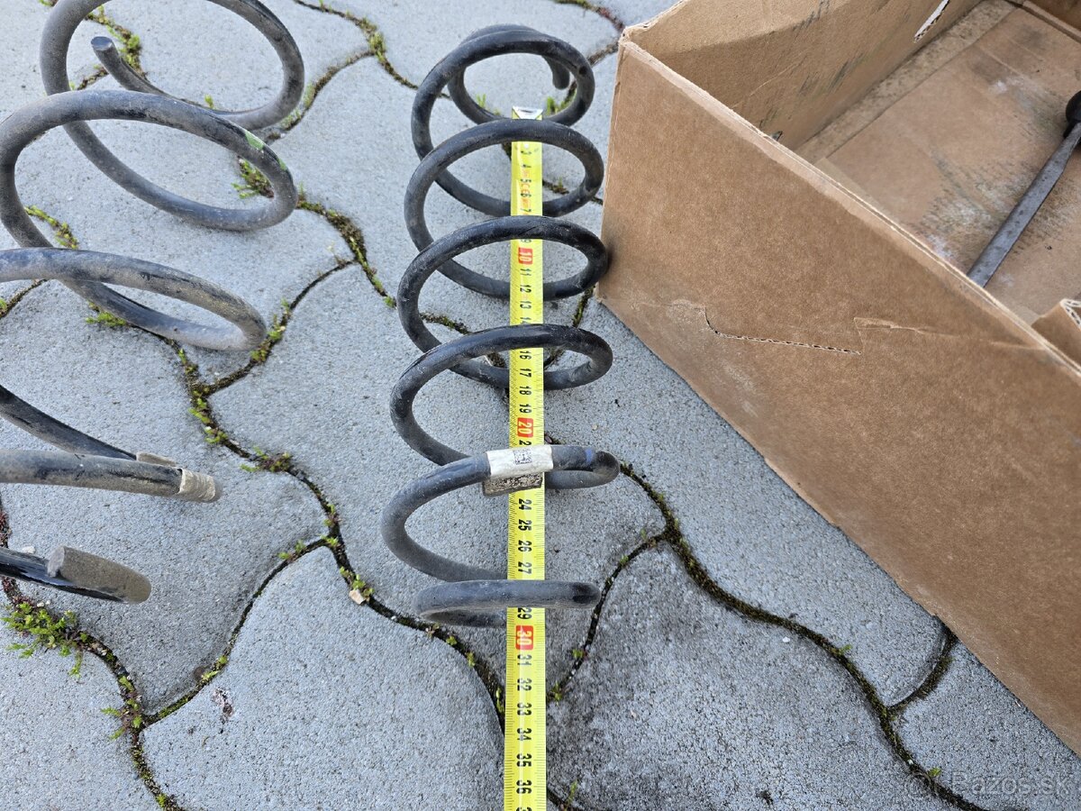 🔩 Originálne pružiny VW Polo 2G - 4