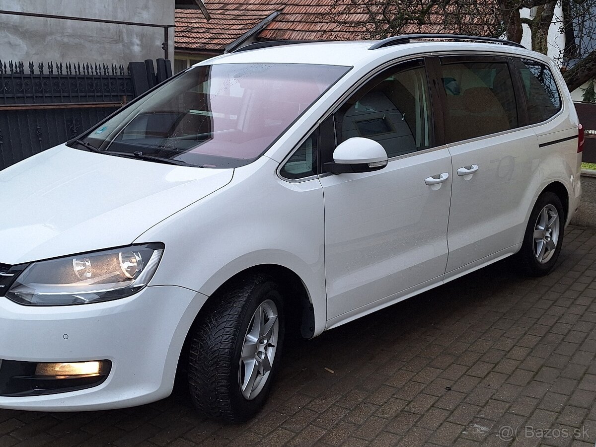 Volkswagen Sharan 2.0 Tdi 103 kw 5/2011 AT/6 DSG - 4