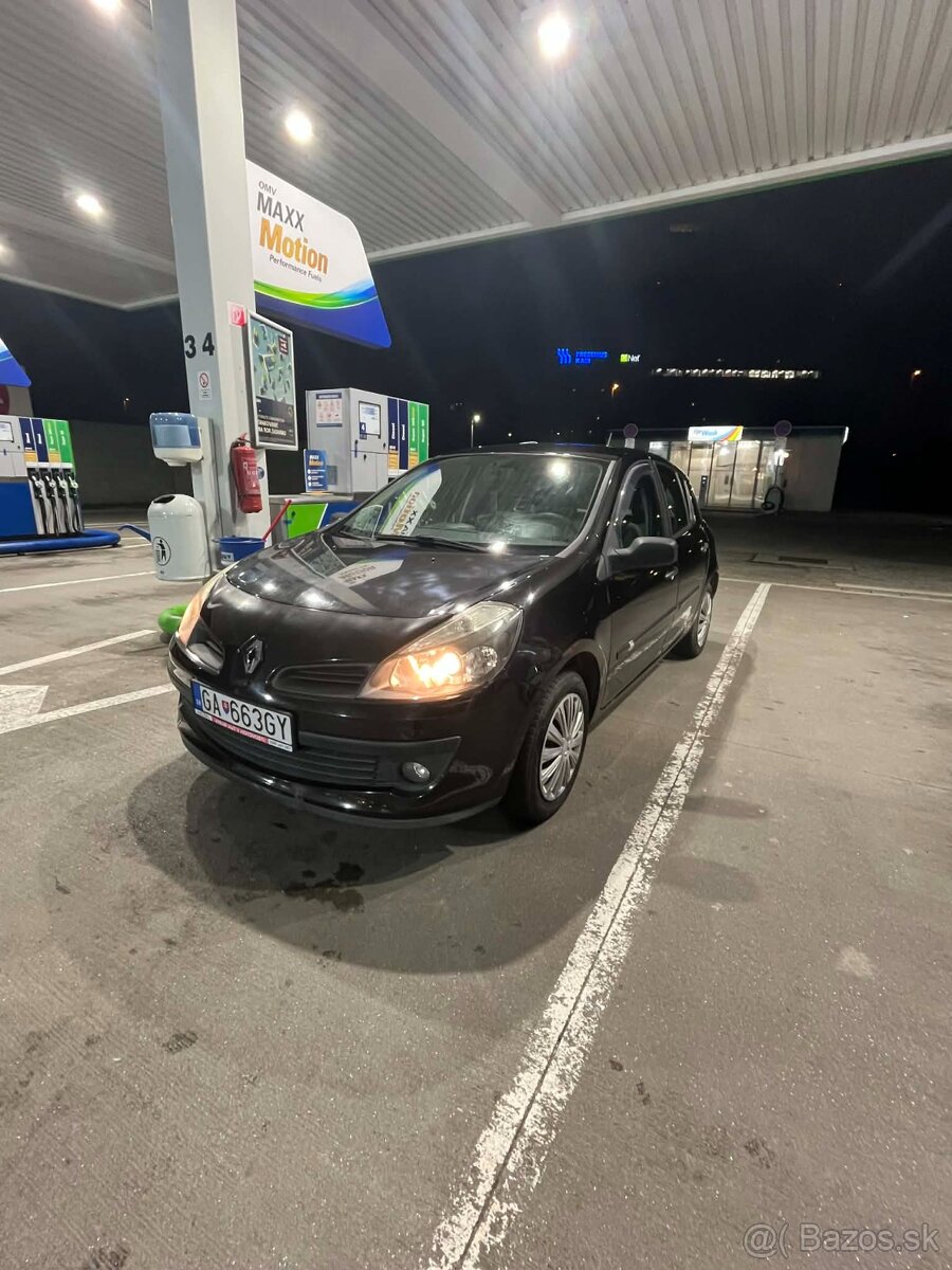 Predam Renault Clio - 4