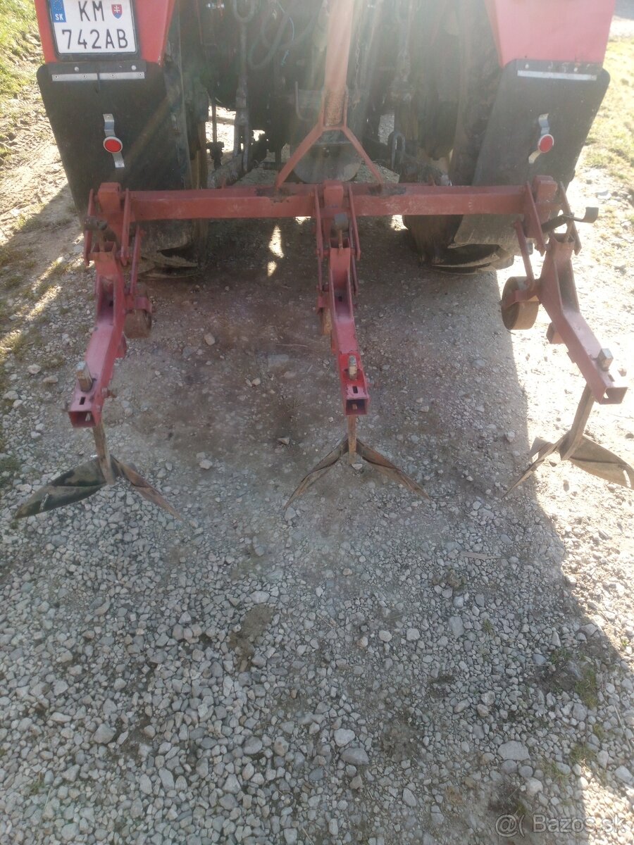 Predám oborávač zemiakov - 4