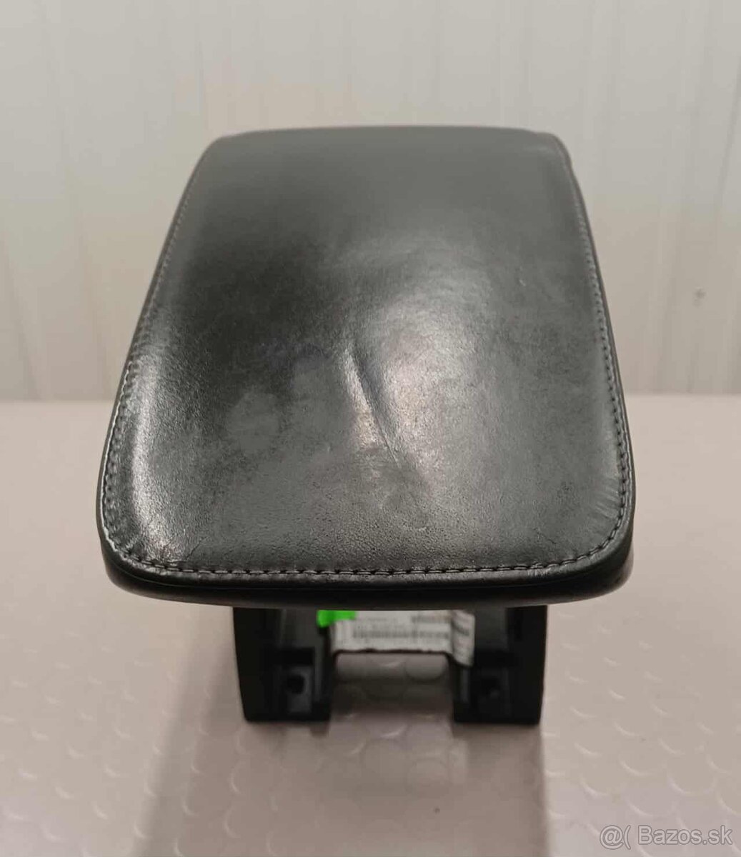 Škoda superb 2 lakťová opierka - 4