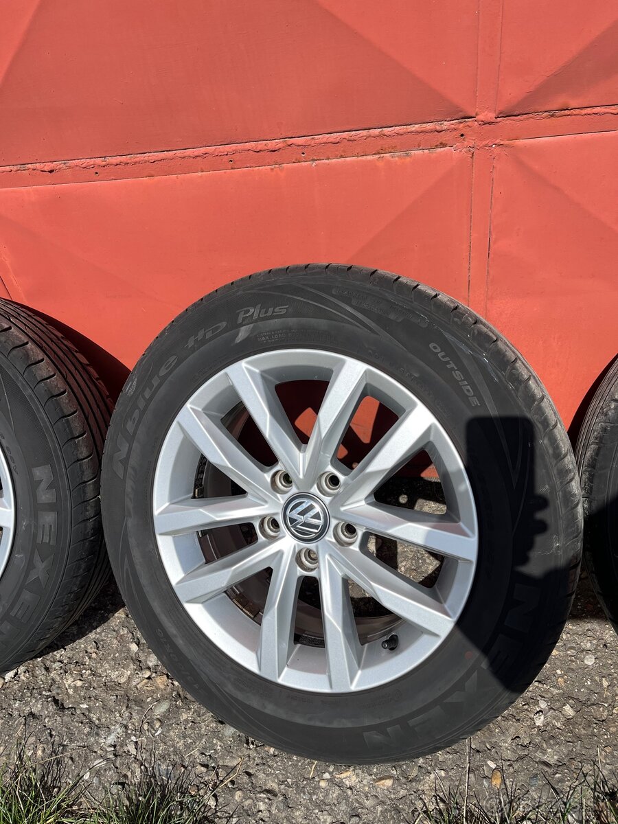 Sada letných pneumatík na originálnych VW diskoch - 4