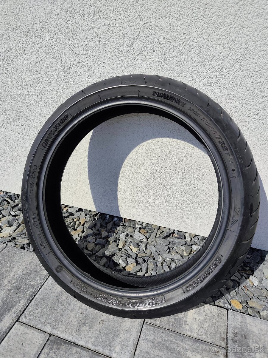 Pneu - 4