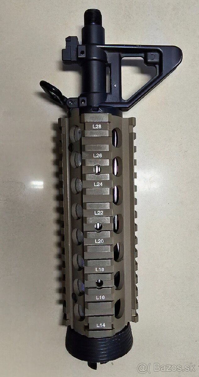 Predpažbie M4 - 4