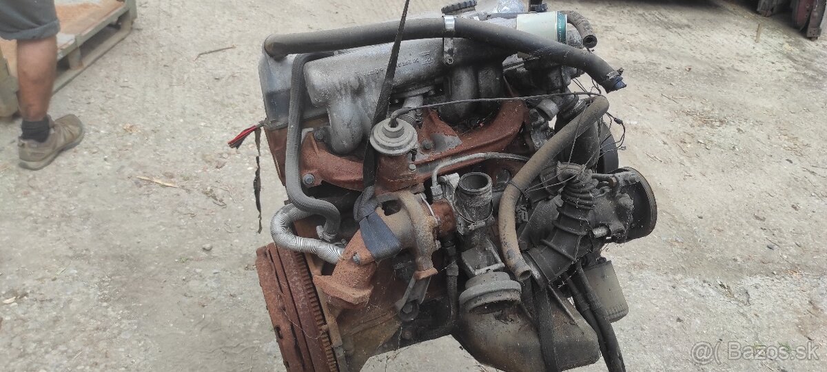Motory - 4