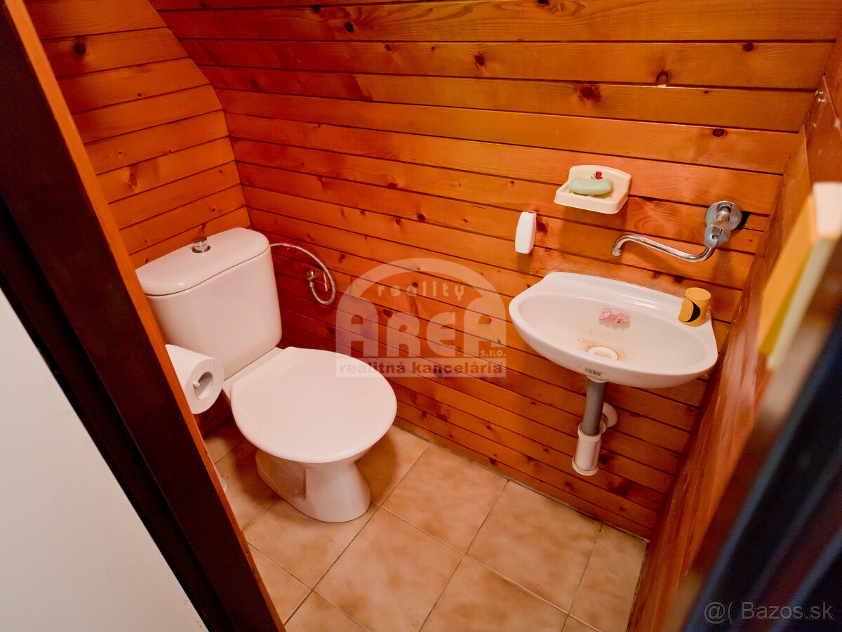 SKVELÁ ZĽAVA Pekná chata v Trnave pri Laborci - 4