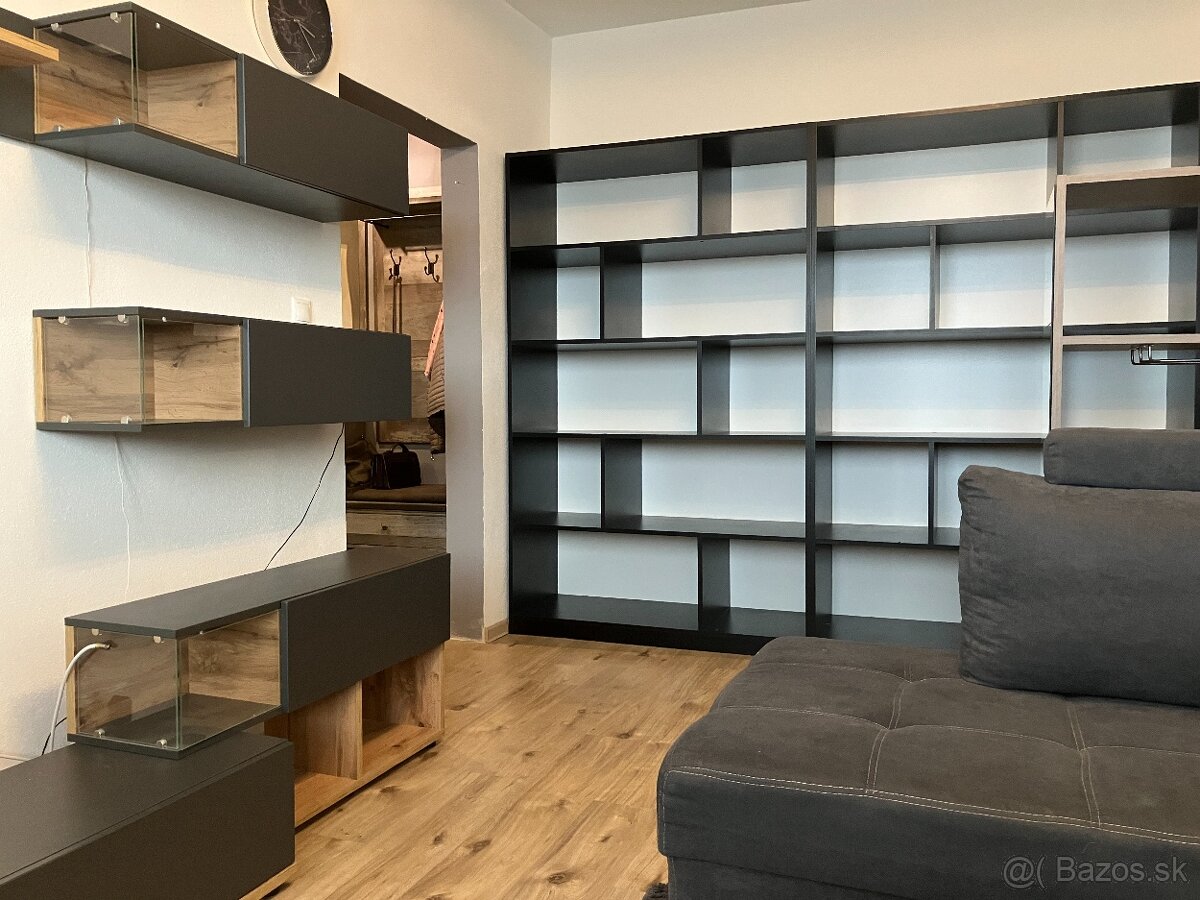 Prenájom: 2-izbový byt v centre Nitry - 4