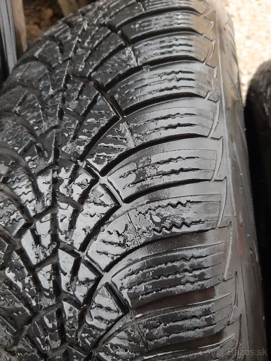 Zimné pneu 195/65R15 Gooyear UG9 - 4