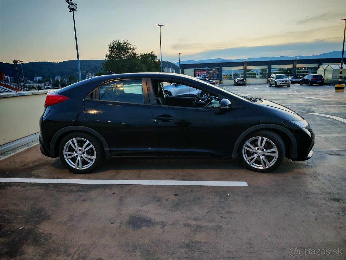 Honda Civic 2.2 i-DTEC - 4