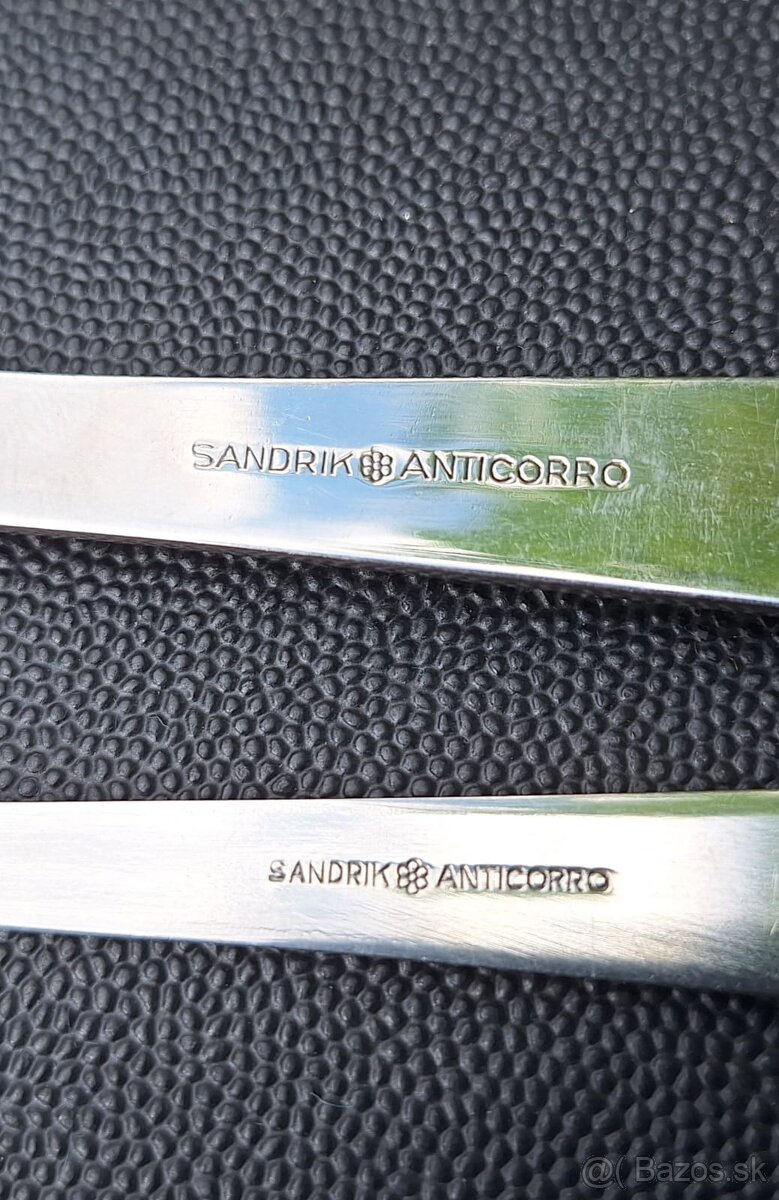 Príbor Sandrik Anticorro v ozdobnej kazete - 4