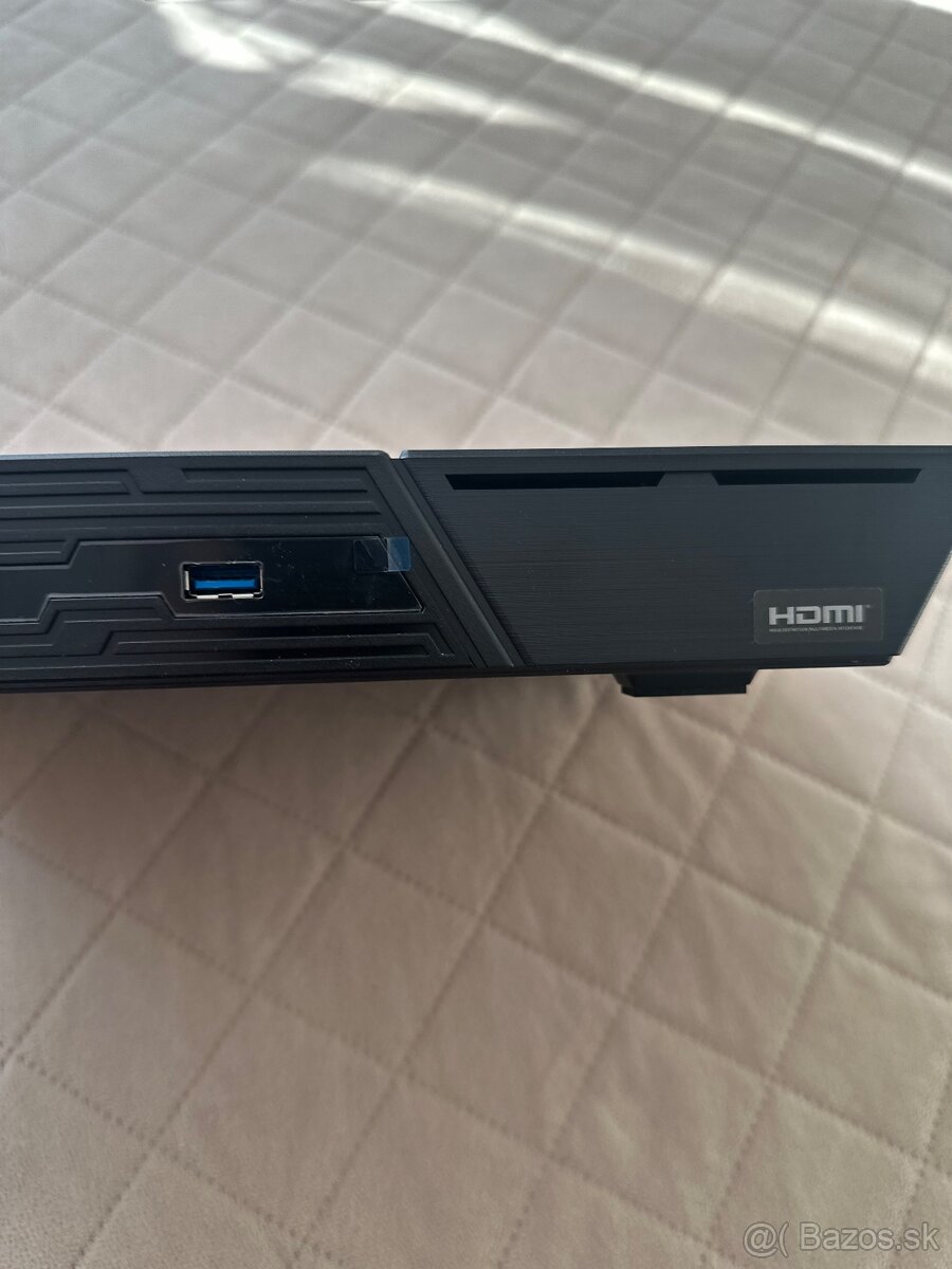 NAS Asustor Flashstor 6 FS6706T - 4