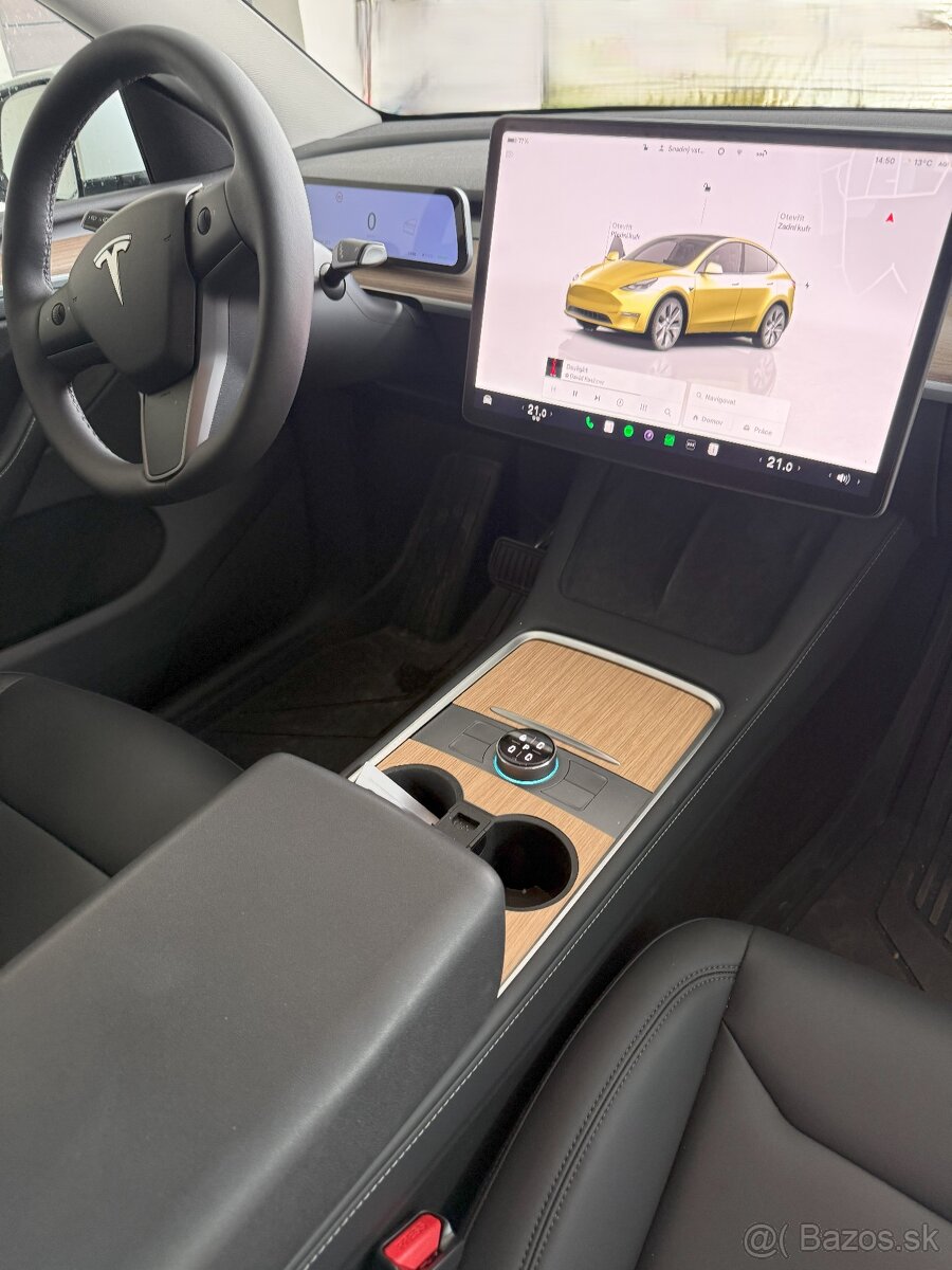 Tesla Model Y Long Range Dualmotor AWD 03/2024 / Berlín - 4