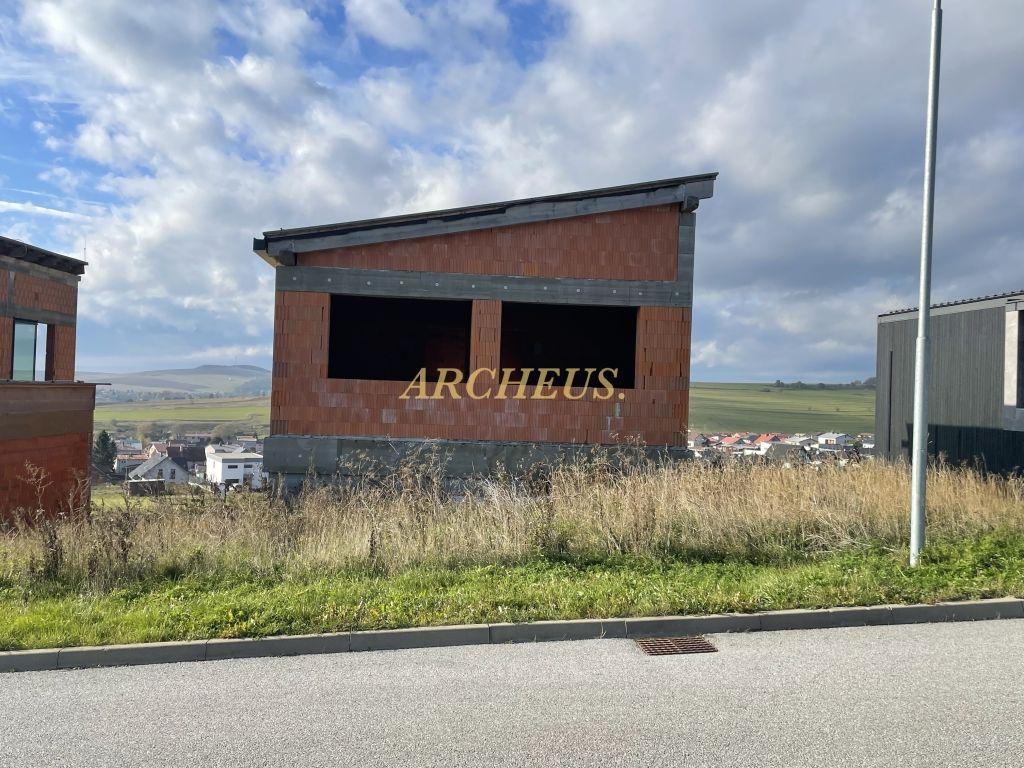 EXKLUZÍVNE/4 izb. dom – hrubá stavba, 738 m2, Malý Slavkov - 4