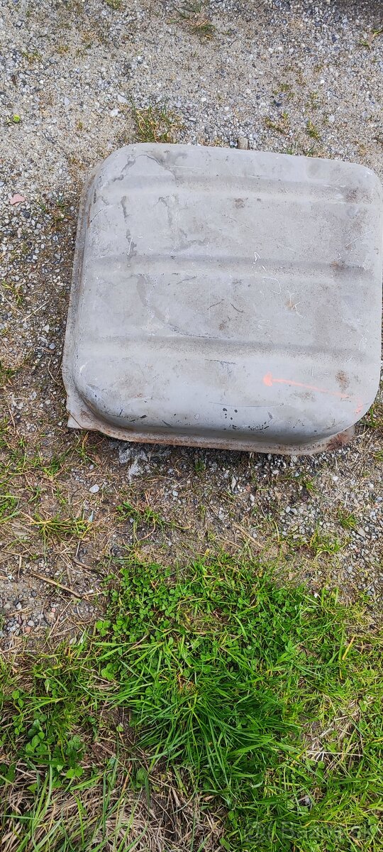 Nová palivová nádrž škoda - 4