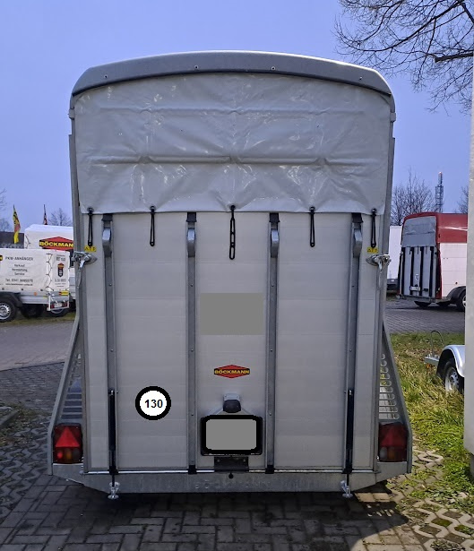 Prodám celohliníkový přívěs - přepravník na 2 koně Böckmann - 4