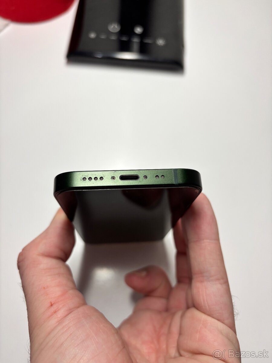 Iphone 13 mini- rozbitý - 4