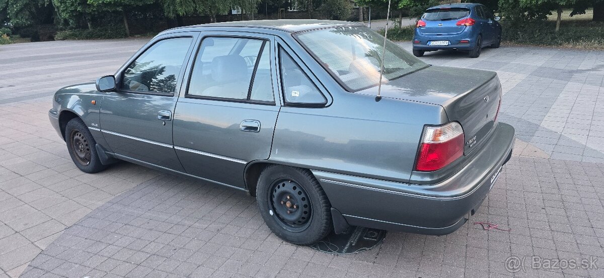 DAEWOO NEXIA - 4