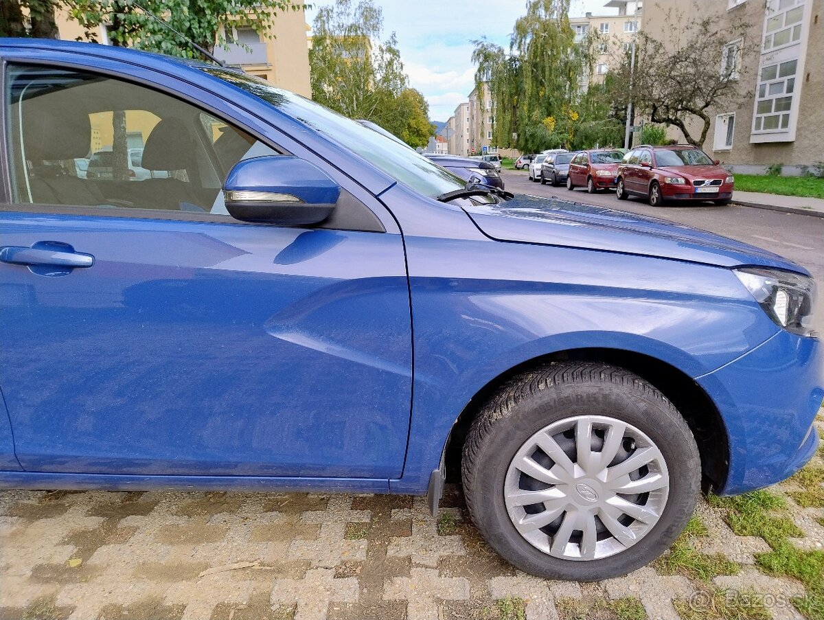 Lada Vesta - 4