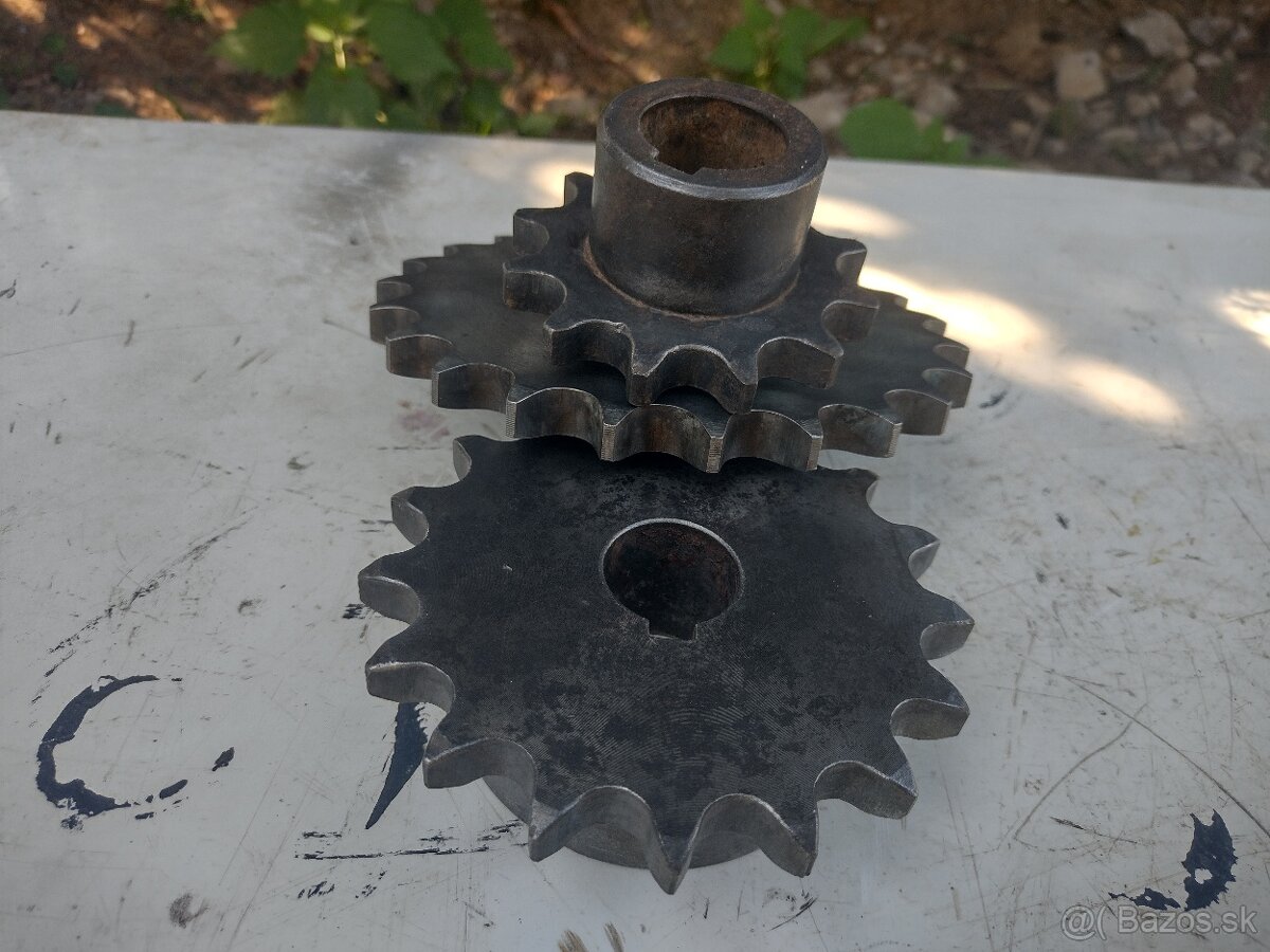 Ozubené kolesá na reťaz 12B . 1. - 4