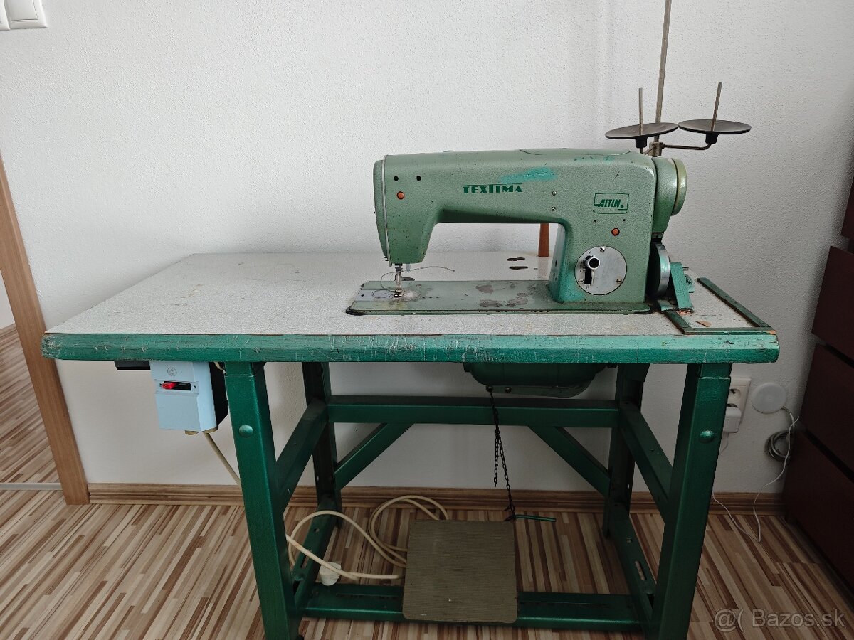 Šijací stroj textima - 4