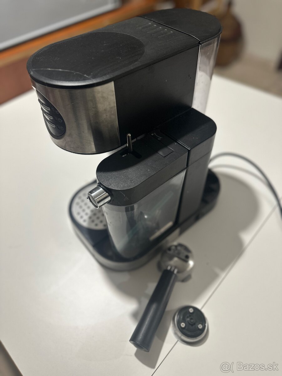 PÁKOVÝ ESPRESSO KÁVOVAR - 4