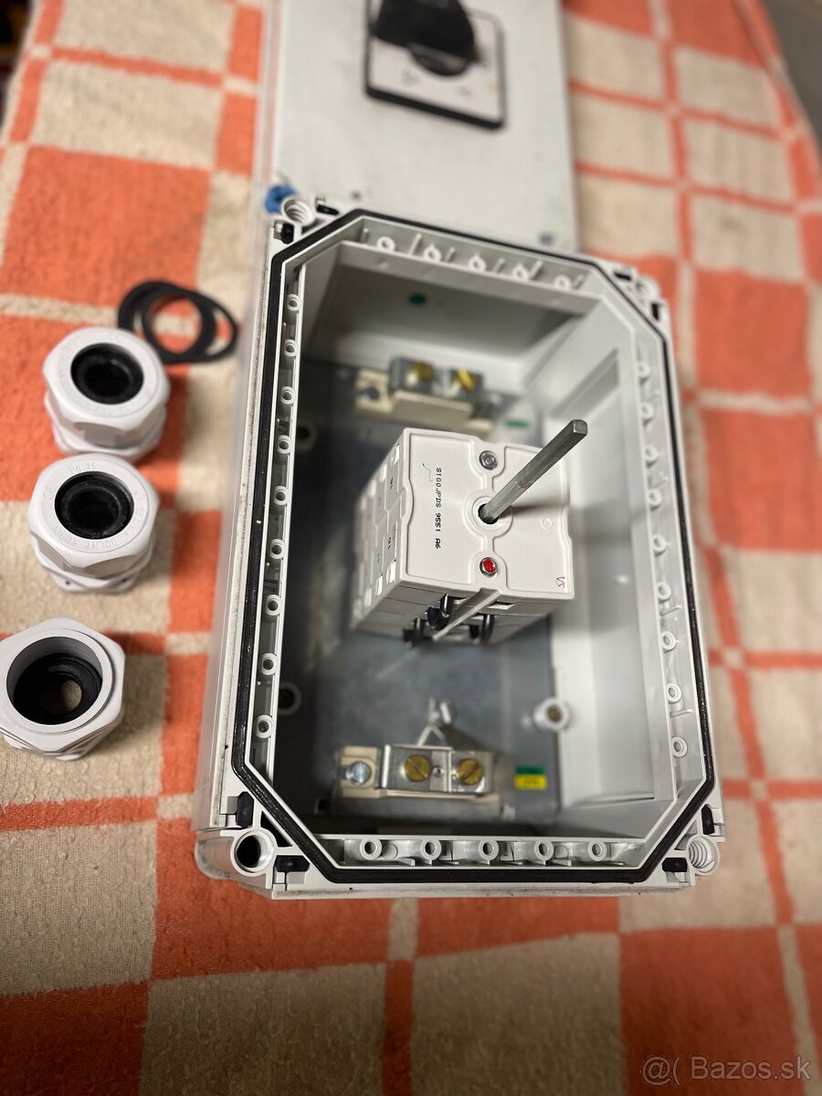 Vačkový spínač S10-160J - 4