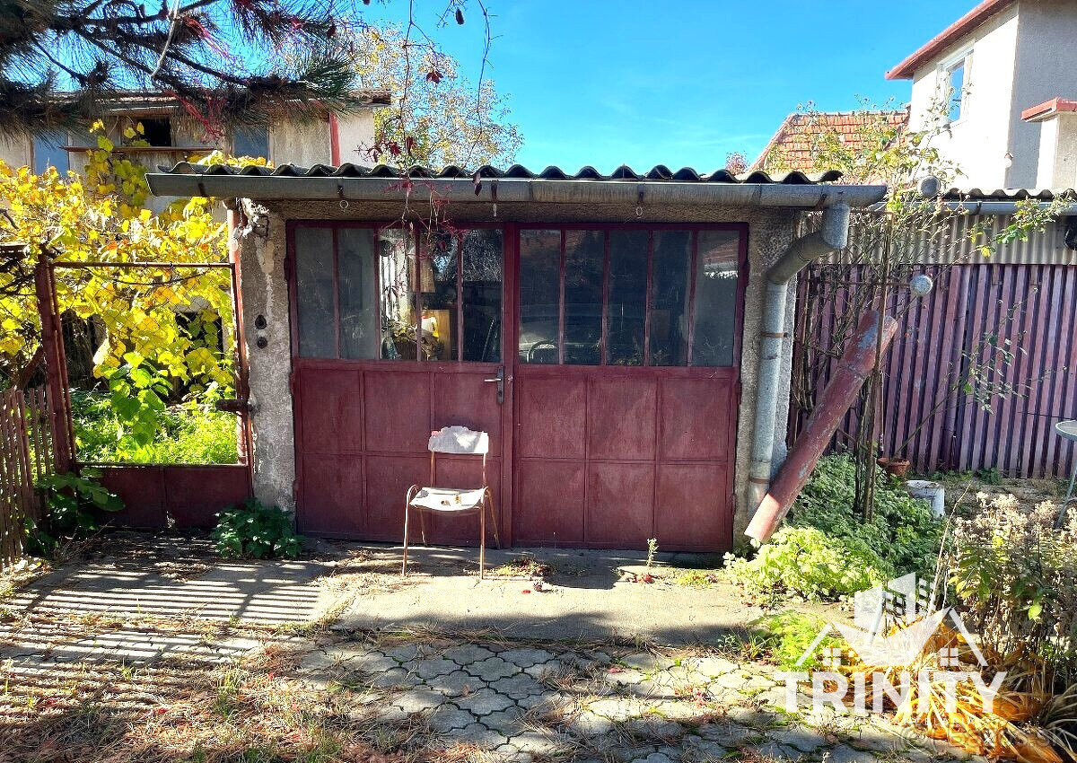 Na predaj tehlový 4-izbový rodinný dom v obci Bánov - 4