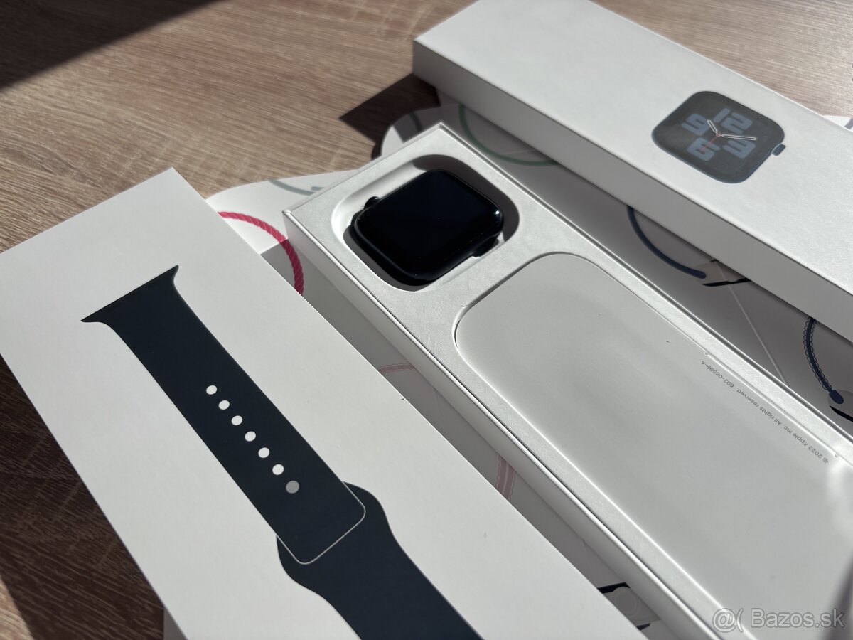 Apple Watch SE GPS 2gen, 44 mm, 2023 - 4