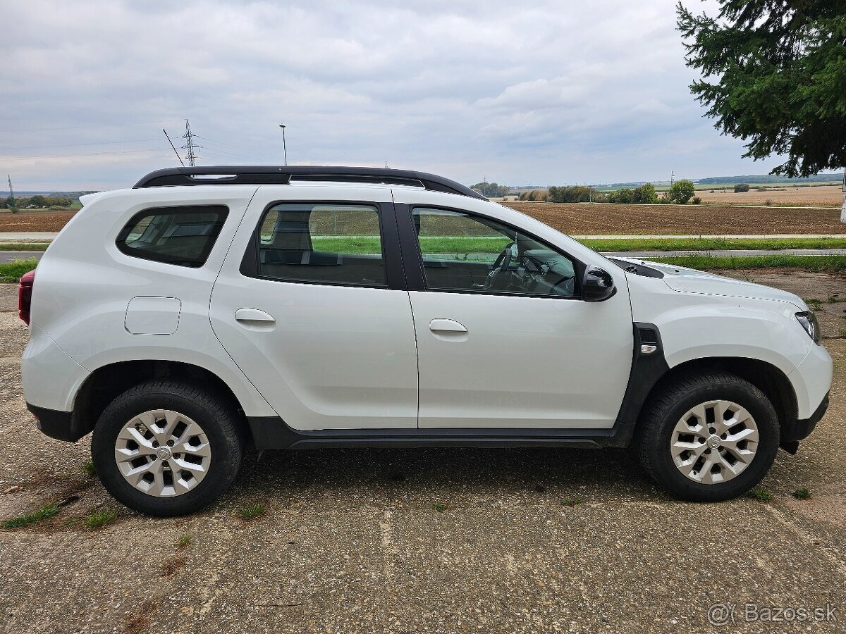 Predám výhodne zachovalú Dacia Duster benzín odpočet DPH - 4