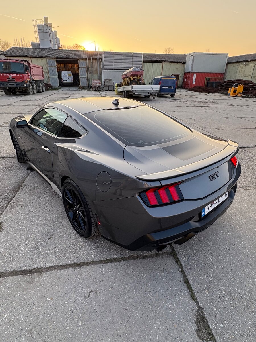 Predam Ford Mustang GT 5.0 v8 - 4