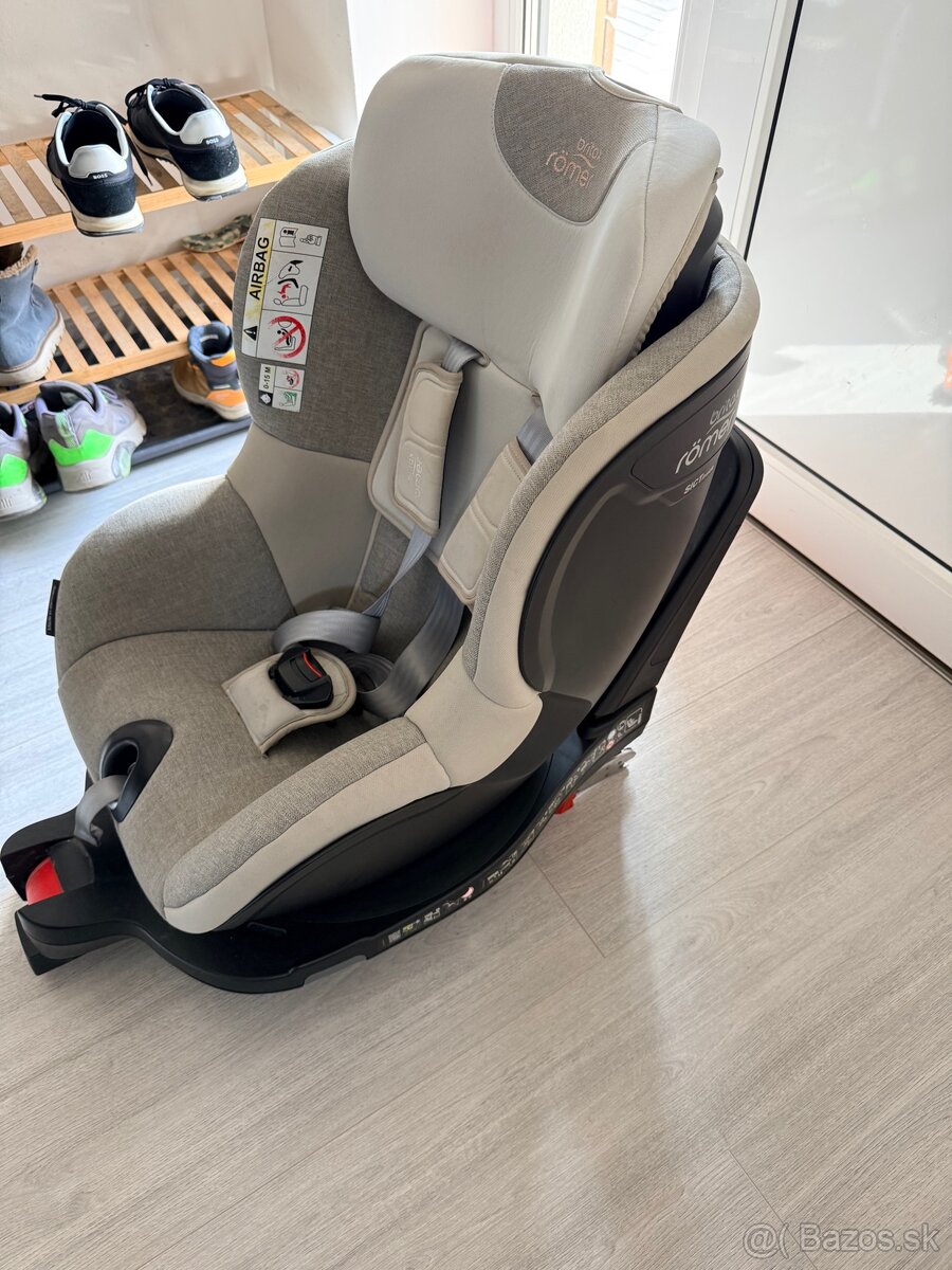Britax Romer dualfix i-size 360 otocna - 4