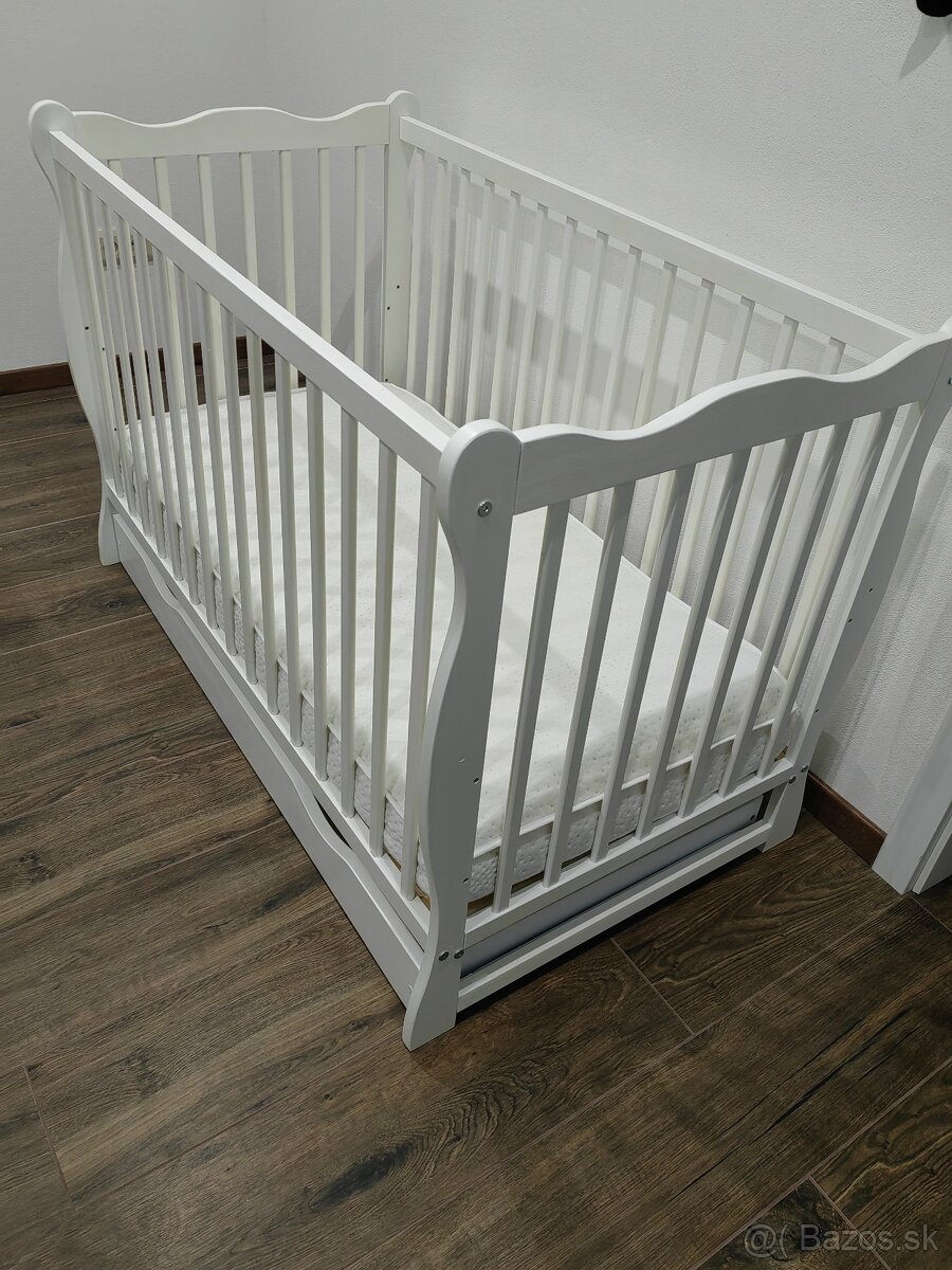 Detská postielka s príslušenstvom - 4