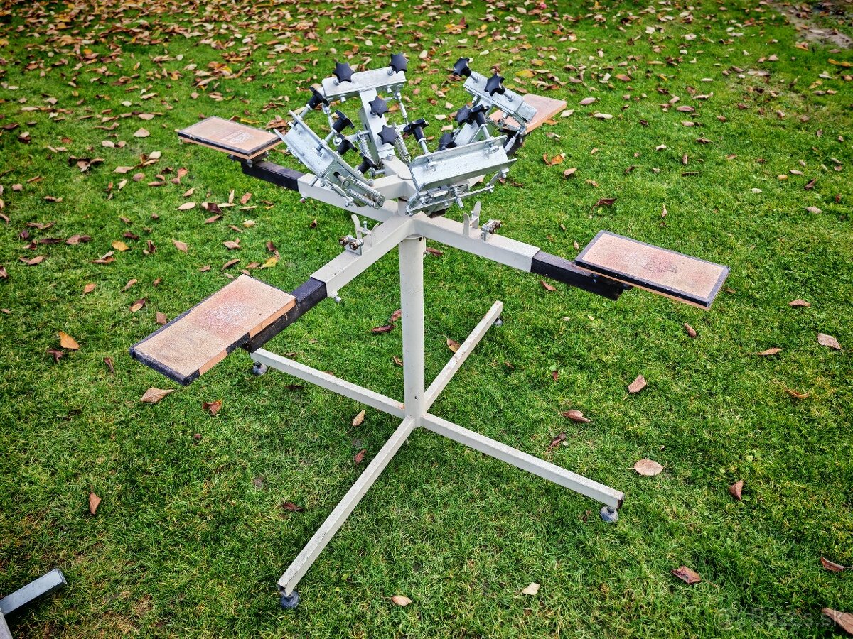 Karusel na sieťotlač – 4-farebný + 4 ramená na malé potlače - 4