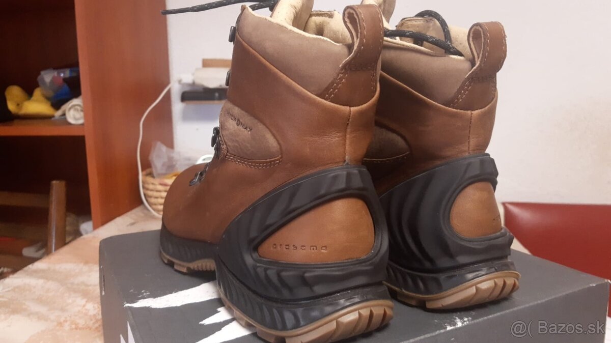 Predám dámsku koženú turistickú obuv značky mark ecco - 4