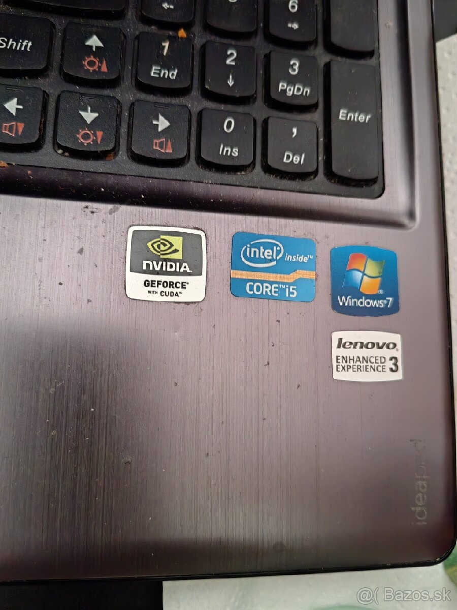 Lenovo Z580 Intel Core i5, RAM 8GB, Nvidia 2GB, HDD 1TB - 4