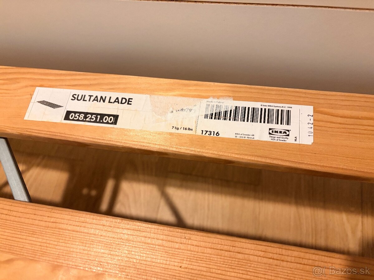 Drevená posteľ 140x200 aj s roštami - 4