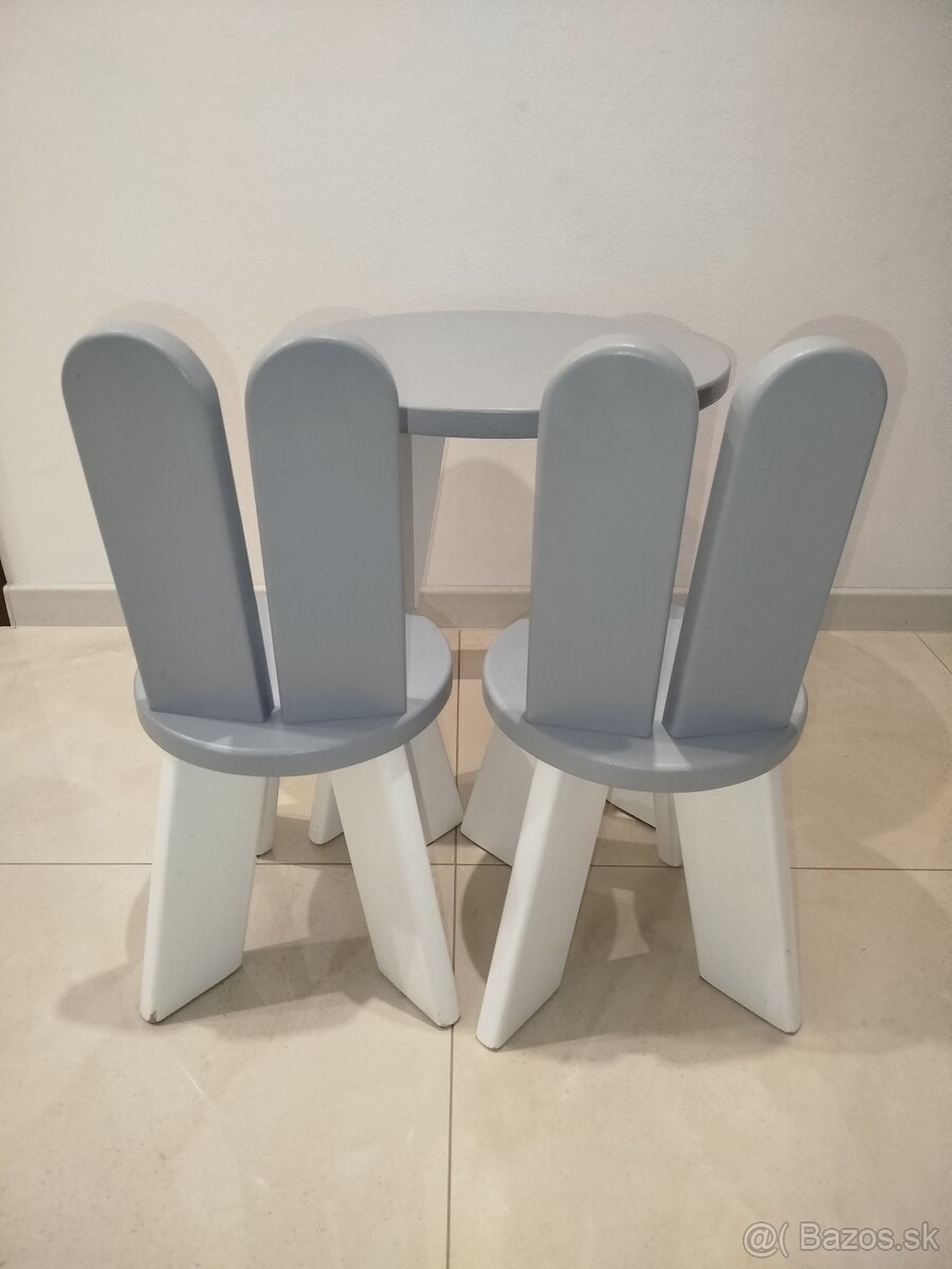 Detský stôl a stoličky zajko - 4