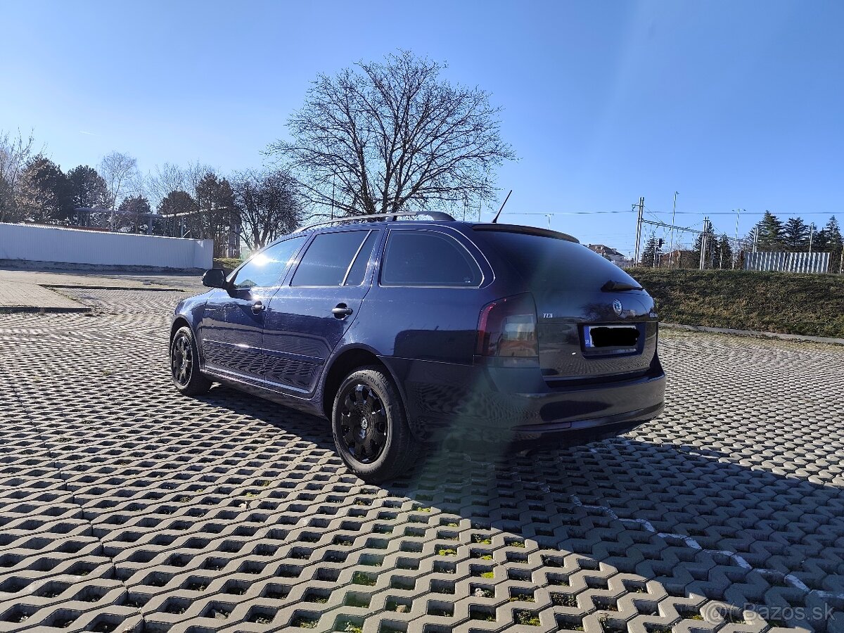 Škoda Octavia 2 facelift combi 2012 - 4