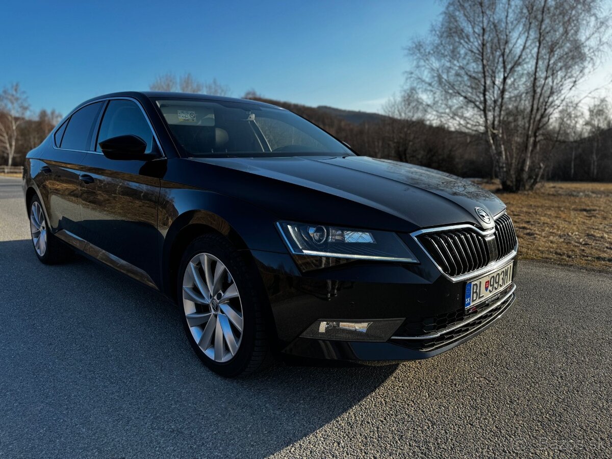 ŠKODA SUPERB - 4