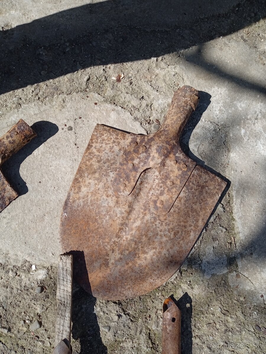 Vojenské historické lopatky - 4