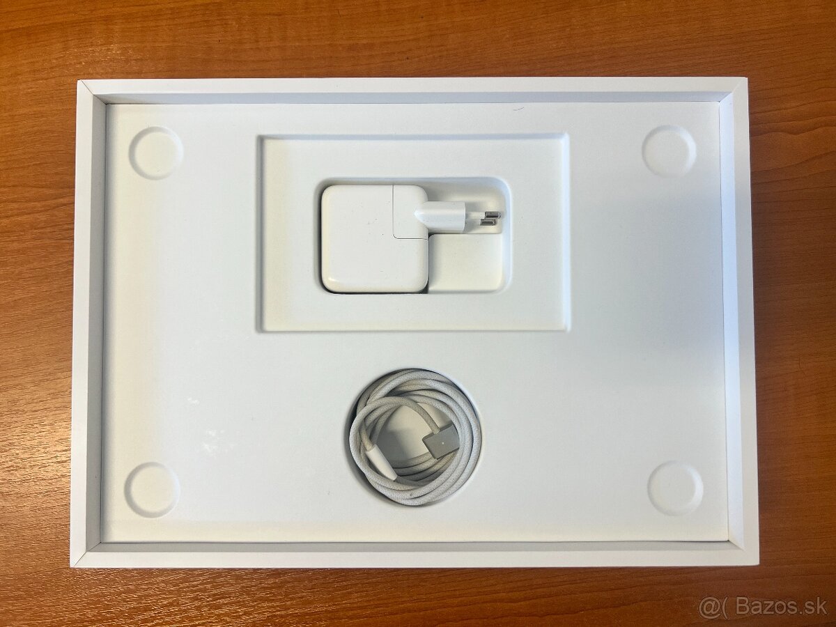 MacBook Air M3 16GB/512GB - 4