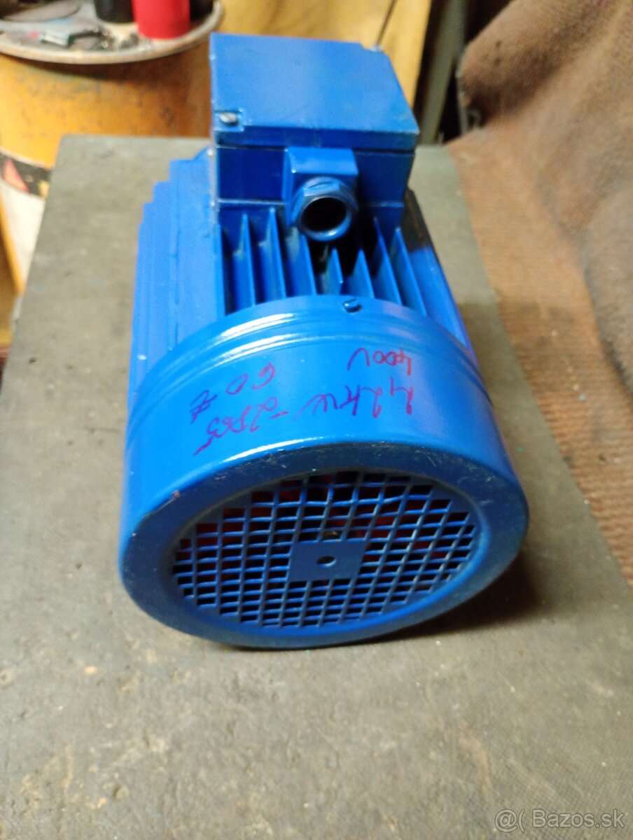 Predam 2.2kw elektromotor trojfazový. - 4