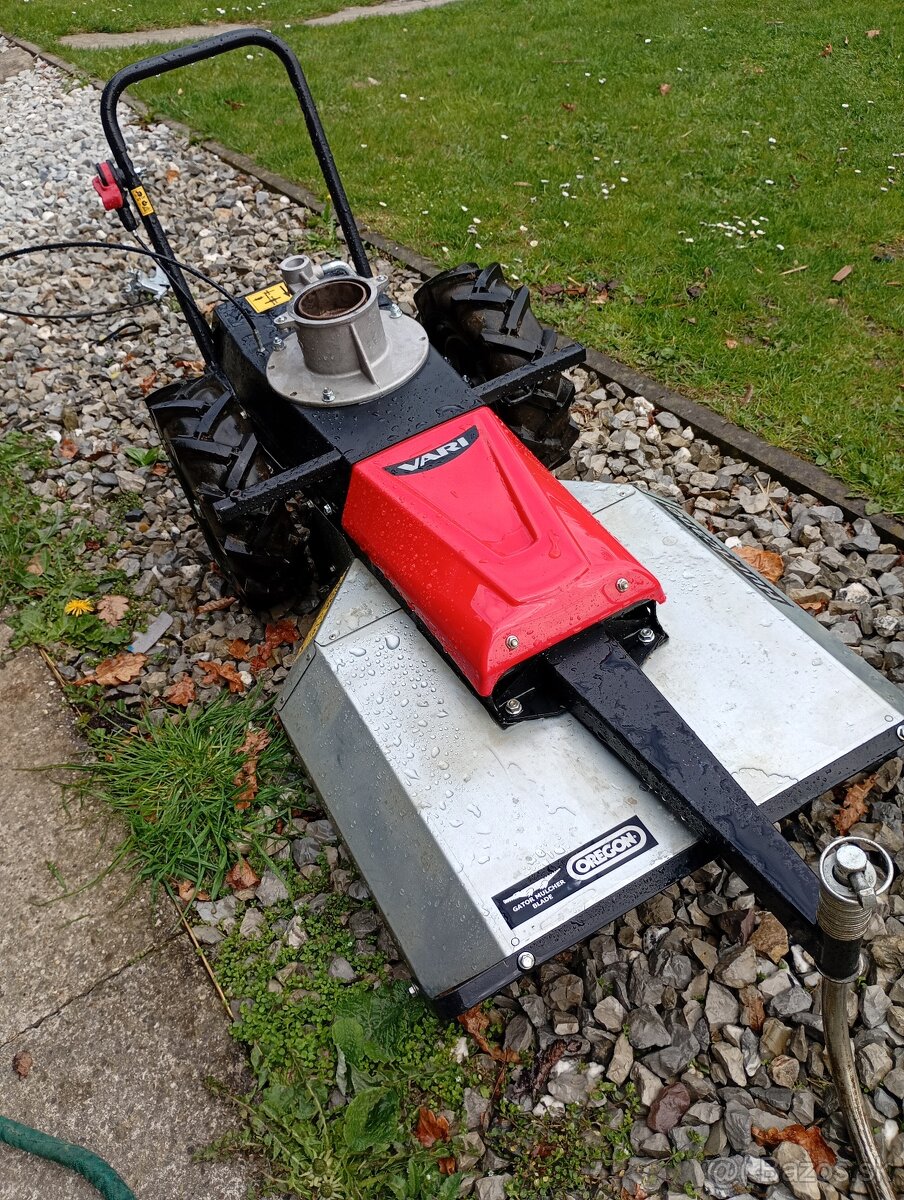Vyžínač krovín AF 550/ mulčovač vari - 4